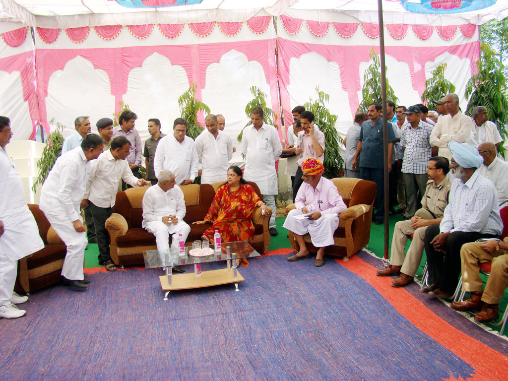 03 Oct 2014 CM Pic 01