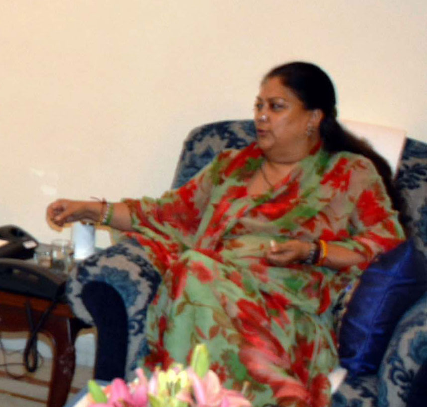 cm meets raj rathore featimg