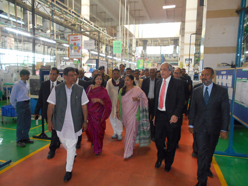 CM Vasundhara Raje - Coming three years will increase employment opportunities 1