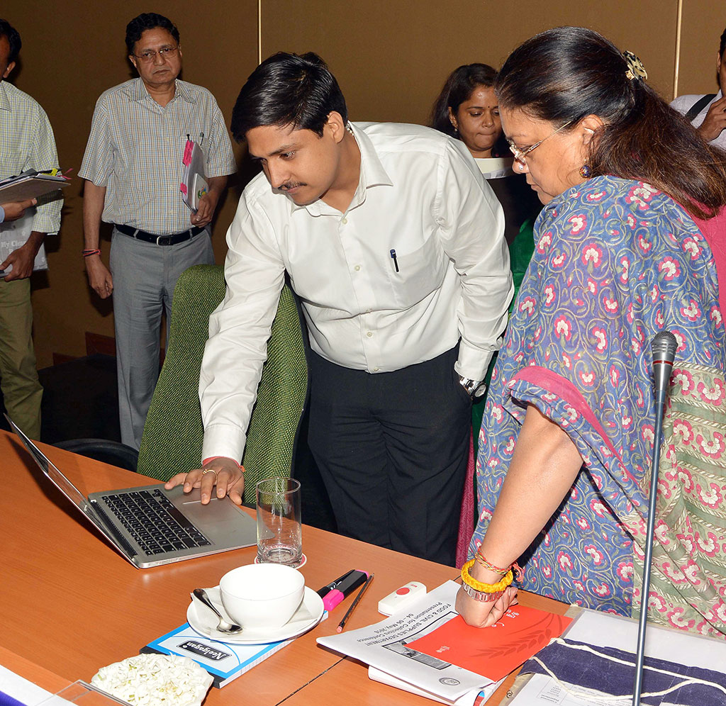 vasundhara raje during Collector-SP Conference