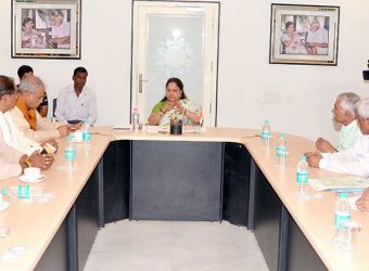 CM Vasundhara Raje meets mp delegation