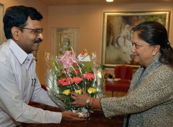 meeting with Chairman Sahitya Academy indushekhar tatpurush CMP_9567