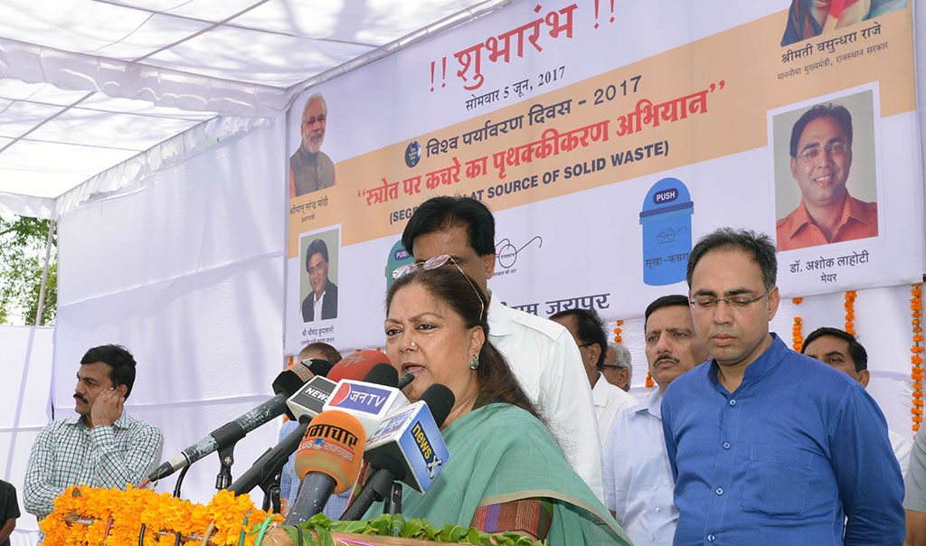 segregation of source of waste clean healthy rajasthan CMP_8811