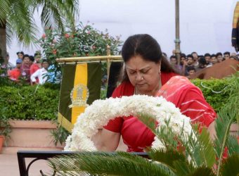 vasundhara raje amar jawan jyoti independence day Feat Image CMP_0905