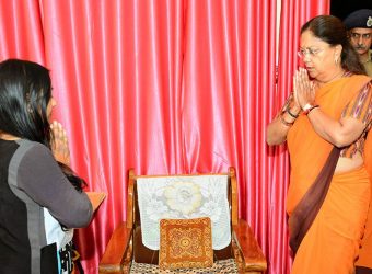 cm condolences demise of IPS Shri Devshish Dev CMA_7658