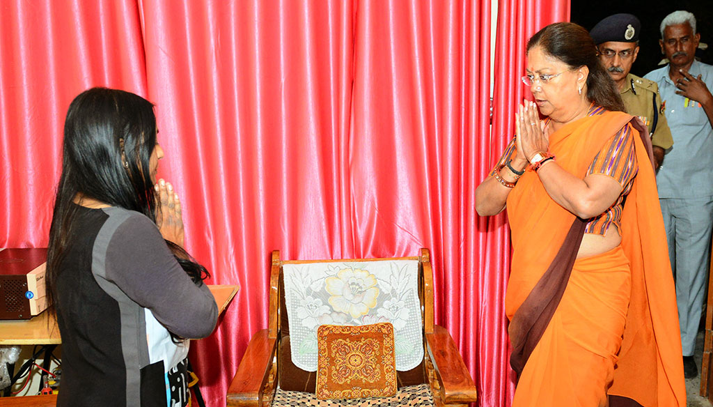 cm condolences demise of IPS Shri Devshish Dev CMA_7658