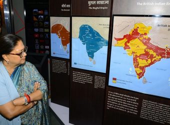 vasundhara-raje-mobile-digital-exhibition-One-India-Sardar-Vallabhbhai-Patel-CMA_3288
