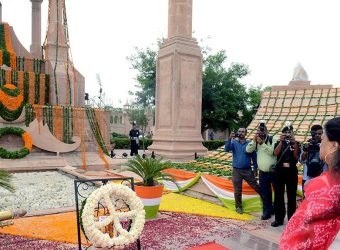 cm amar jawan jyoti tribute martyrs independence day 2018 CMA_5008