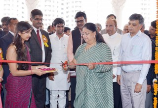 Vasundhara Raje - foundation stone of the Hospital