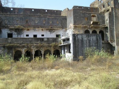 garh palace before picture2