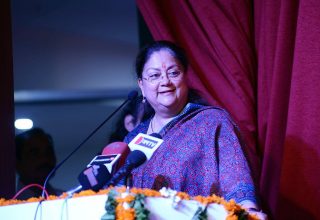 vasundhara-raje-antar-rashtriya-vadik-sammelan-CMP_2558