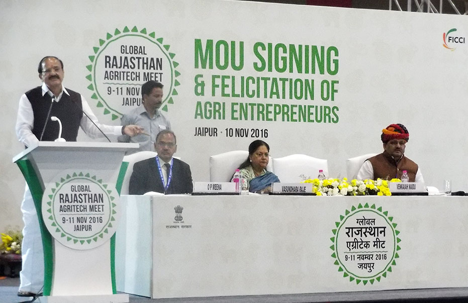 Union Minister for Urban Development Housing, Urban Poverty Alleviation, & Parliamentary Affairs, Mr. Venkaiah Naidu addressing the gathering during the signing of MoUs today at 'GRAM 2016' at JECC, Sitapura, Jaipur.