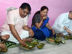 vasundhara-raje-amit-shah-lunch-CMP_6773