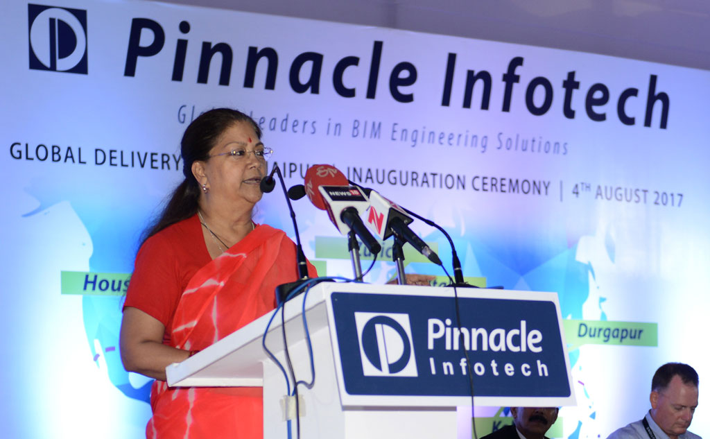 vasundhara raje inaugurates global it delivery centre pinnacle infotech solution CMA_8486