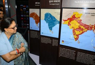 vasundhara-raje-mobile-digital-exhibition-One-India-Sardar-Vallabhbhai-Patel-CMA_3288